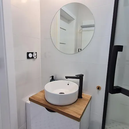 بيت للعطل Mala Izerka *